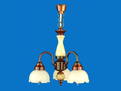 Люстра трех рожковая коричневая