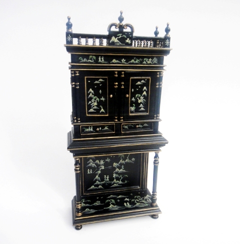 Шкаф кабинетный черный