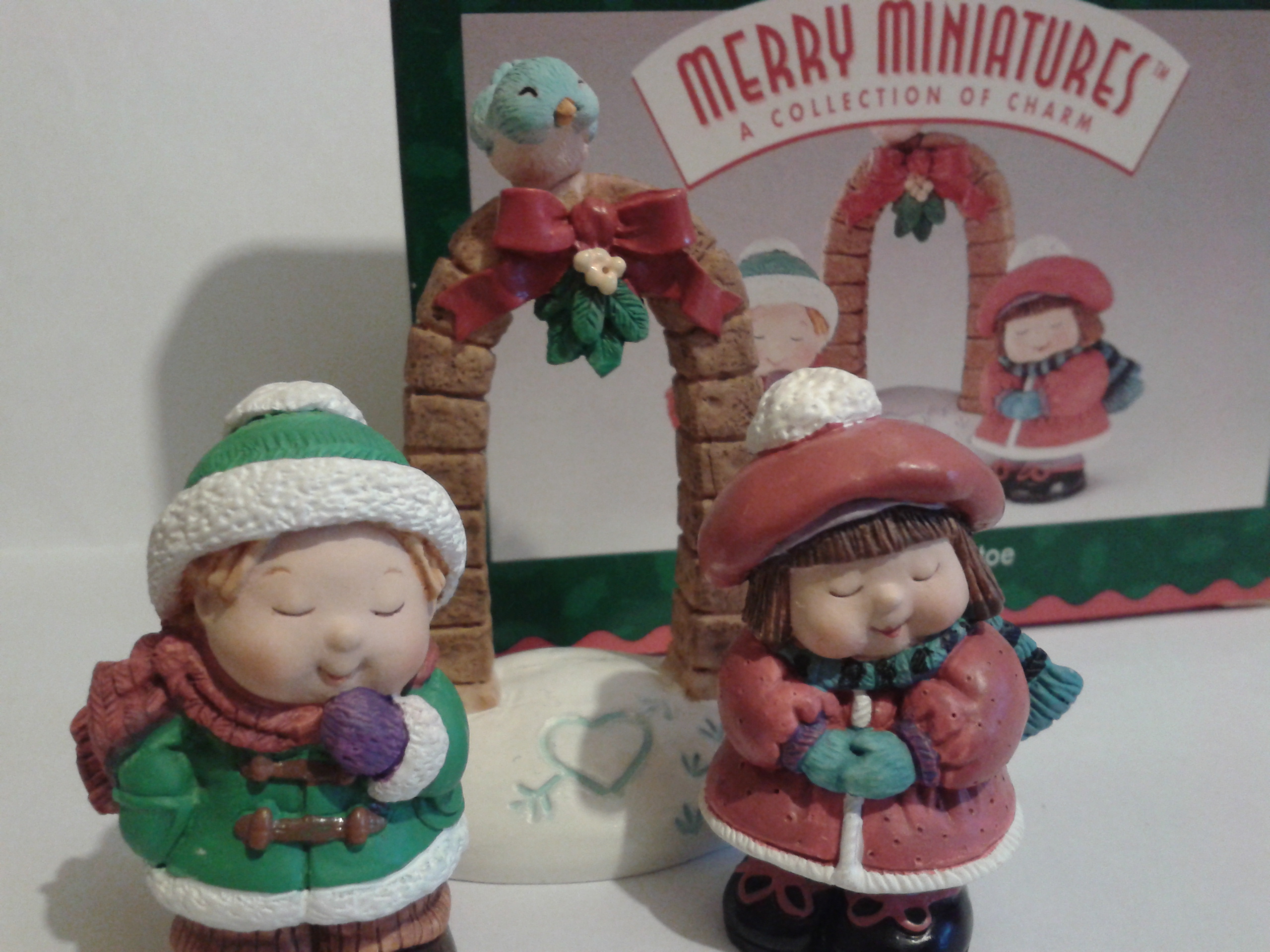 Статуэтка/фигурка "Застенчивая Омела"