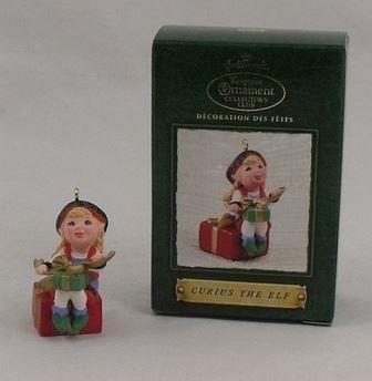 Елочная игрушка/новогоднее украшение Эльф "Подарок"