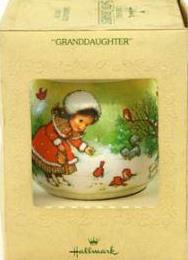 Елочное украшение Шар новогодний "Внучка"  винтажный.