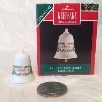 Елочная игрушка колокольчик новогодний 1991. Винтаж. Фарфор.