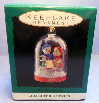 Миниатюра. Новогодняя игрушка "Пение полярных мишек" 1993