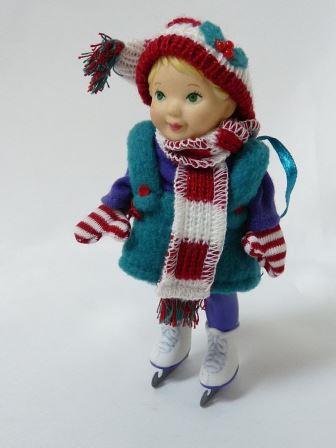 Фарфоровая кукла, Маленькая Мисс на коньках, 02г.