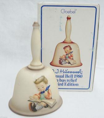 Коллекционный Винтажный Колокольчик Гебель Хуммель Мальчик с книгой 1980г. Фарфор