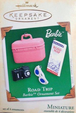 Миниатюрный набор с очками и фотоаппаратом