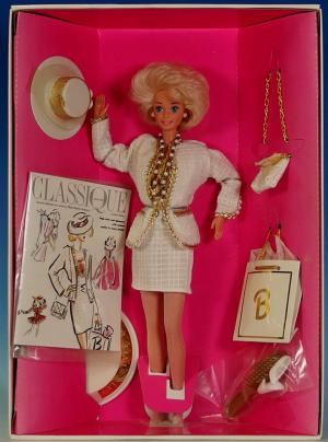 Коллекционная кукла Барби, Городской стиль, с аксессуарами, 93г.