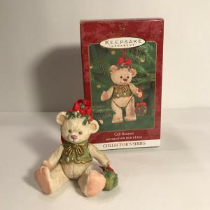 Фигурка Мишка Тедди (белый) с шаром, фарфор, 00г.