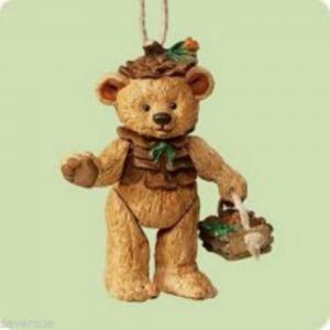 Фигурка Мишка Тедди (бежевый) с корзинкой. Фарфор 04 г.