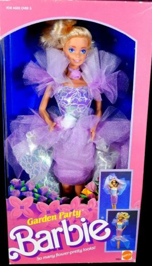 Винтажная кукла Барби 3 вида платья Вечеринка в саду 88г.