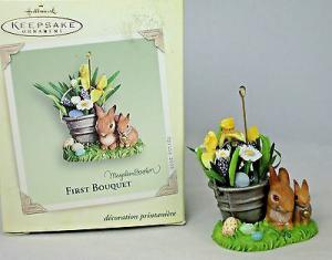 Коллекционный пасхальный декор Композиция с Зайцами и цветами 05г.