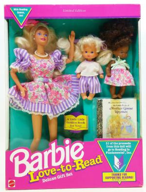 Винтажный набор из трех кукол Барби и две малышки-розебадки, Любим читать, 92 г.