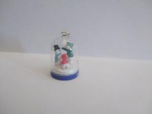 Миниатюра под колпаком, Мишки лепят снеговика, 94г.