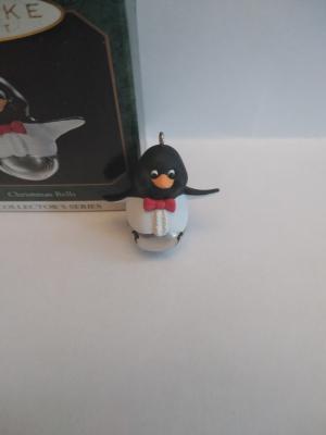 Игрушка на маленькую елочку Пингвин-бубенчик 99г.