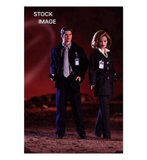 Набор из двух кукол Барби и Кен Х-файлс, 98 г.