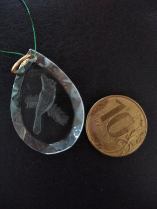 Миниатюрный подвес Красный кардинал, акрил