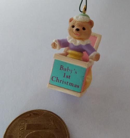 Миниатюрный мишка Тедди в табакерке