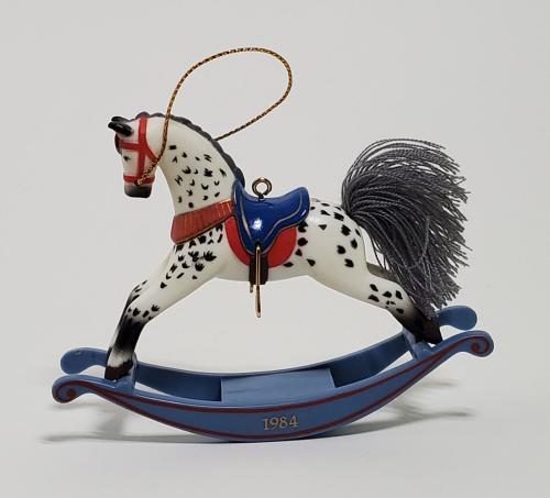 Винтажная Статуэтка/Фигурка Лошадка-Качалка белая в звездах, 84 г.