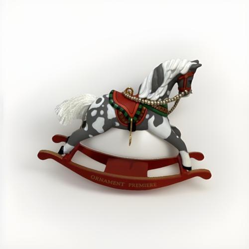 Елочная игрушка Лошадка-качалка серо-белая в пятна, 05 г.
