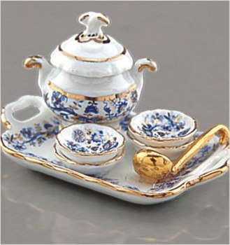 Столовый сервиз GOLD ZWIEBEL (на подносе)