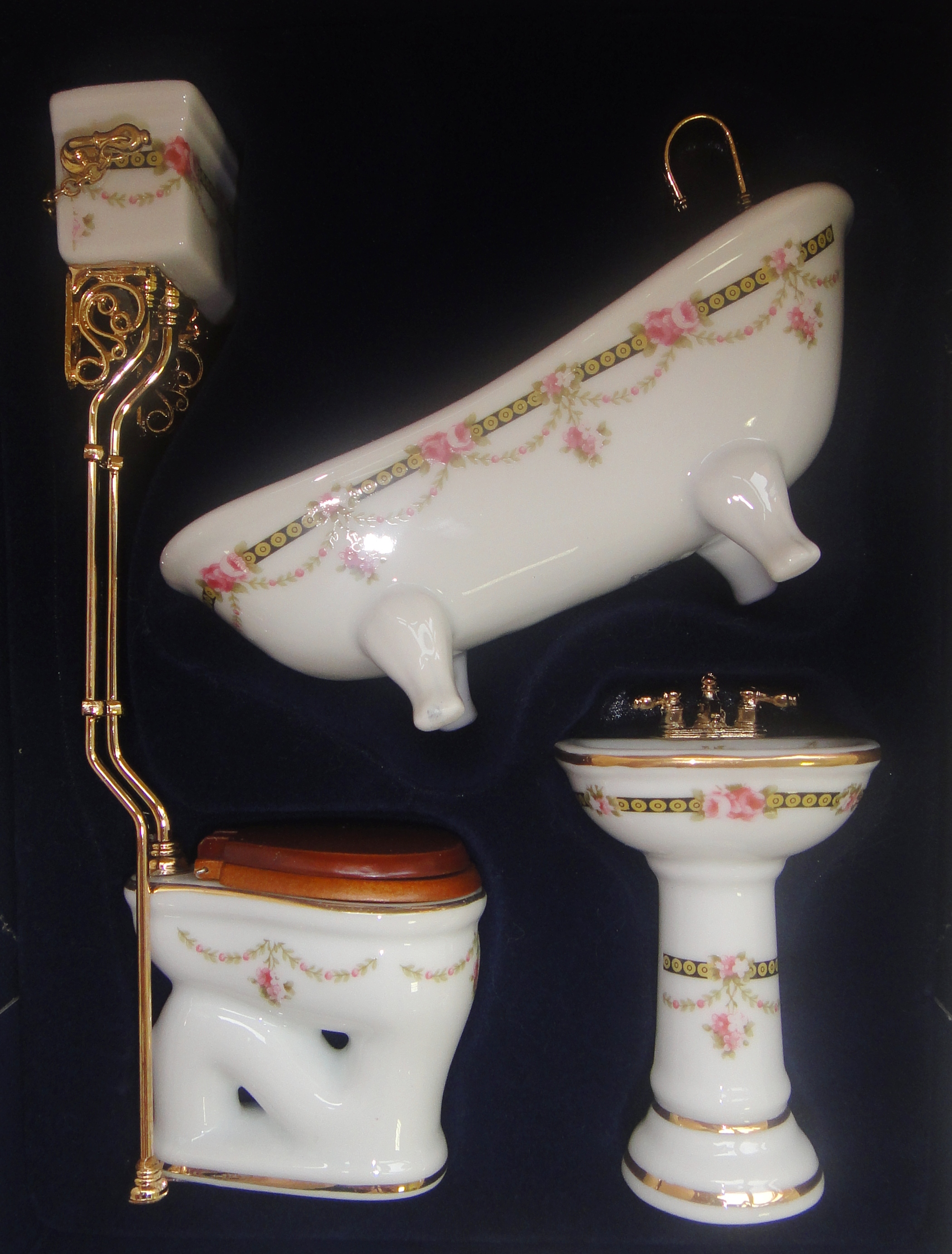 Набор сантехники Виктория